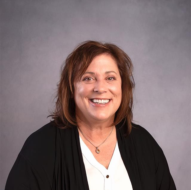 Photo of Kara Ellefson